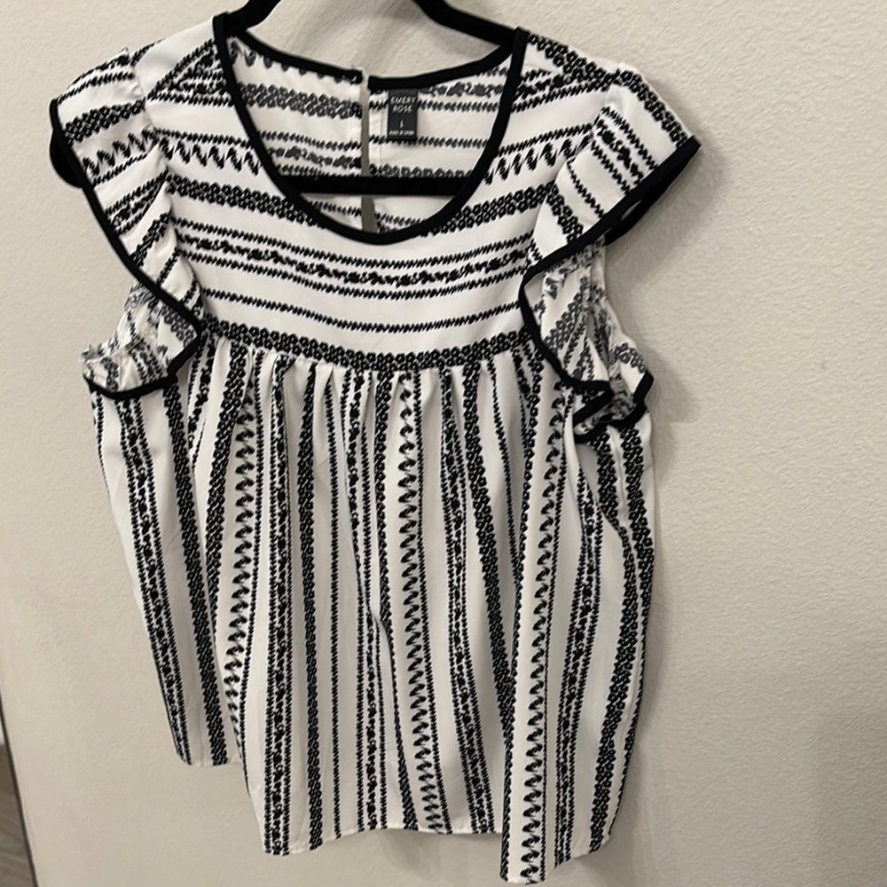 Black and White Striped Women's Top